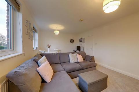 1 bedroom flat for sale, Gorse Avenue, Worthing