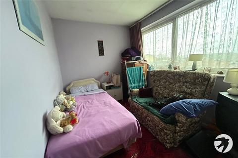 22 Chilthorne Close, London, SE6 4YW