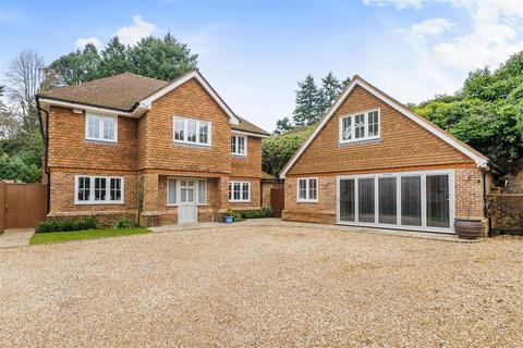 5 bedroom detached house for sale, Scotlands Drive, Haslemere