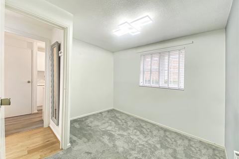 84 Parish Gate Drive, Sidcup, DA15 8TH