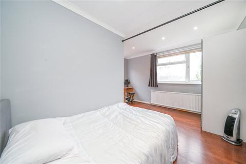 Studio for sale, London NW2