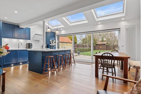 4 bedroom semi-detached house for sale, Hurst Park Avenue, Cambridge