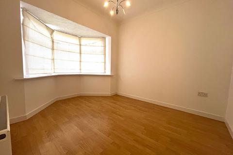 20 Morland Place, Birmingham, B31 2PF