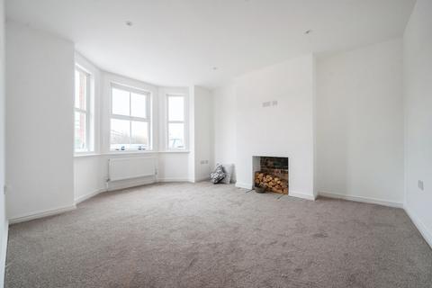 44 Elm Road, Earley, Reading, RG6 5TR
