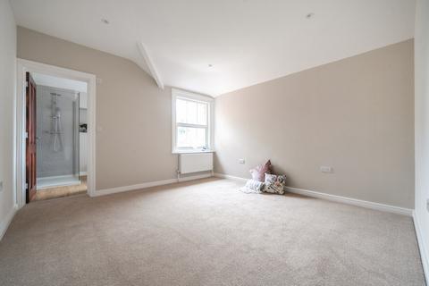 44 Elm Road, Earley, Reading, RG6 5TR