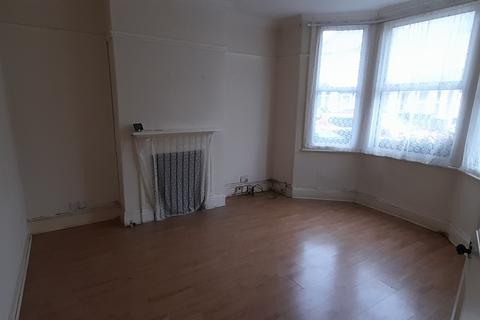 4 bedroom terraced house to rent, Croydon, CR0