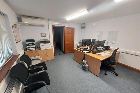 Office to rent, Witham