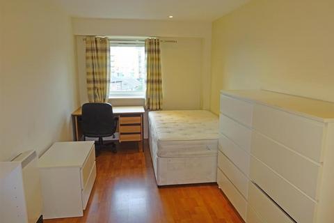 3 bedroom flat to rent, Eldon Street, Sheffield