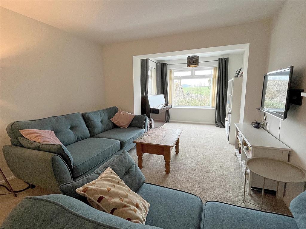 Sitting Room.jpg