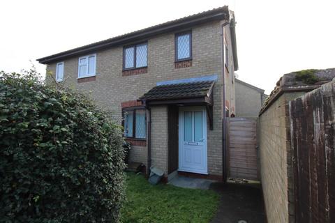 1 bedroom end of terrace house to rent, Nightingale Court, Peterborough