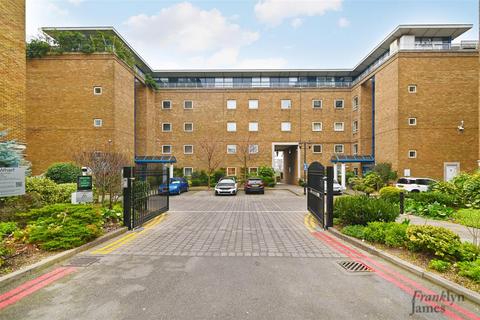 1 bedroom apartment to rent, Mauretania Building, 4 Jardine Road, London, E1W