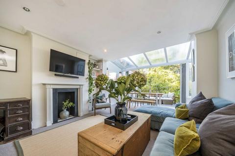 2 bedroom flat for sale, Montrell Road, London SW2