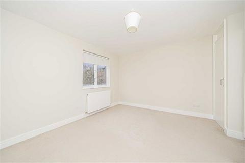 3 bedroom terraced house for sale, Mallard Place, Strawberry Hill TW1