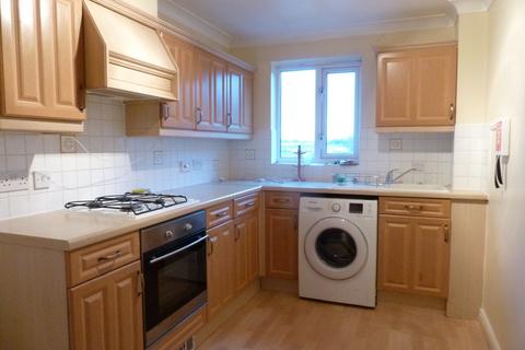 2 bedroom apartment to rent, Applecross Close Rochester ME1