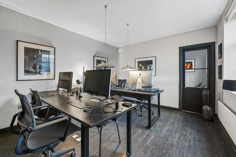 Office to rent, 11b Boundary Passage, Shoreditch & Hoxton, London, E2 7JE