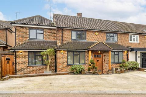 4 bedroom semi-detached house for sale, Cowley Hill, Borehamwood WD6