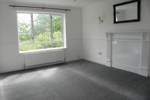 2 bedroom flat to rent, Thurso Crescent, Menzieshill, Dundee, DD2