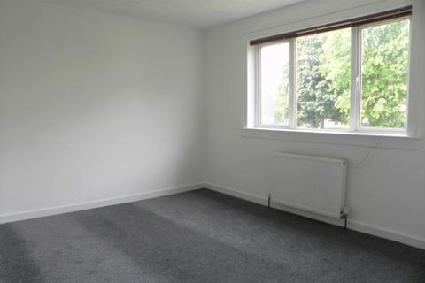 2 bedroom flat to rent, Thurso Crescent, Menzieshill, Dundee, DD2