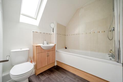 2 Mill Mews, Witney, OX28 1YB