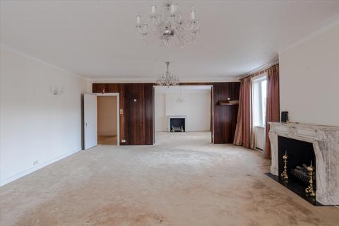 4 bedroom flat for sale, Avenue Road, St John's Wood NW8