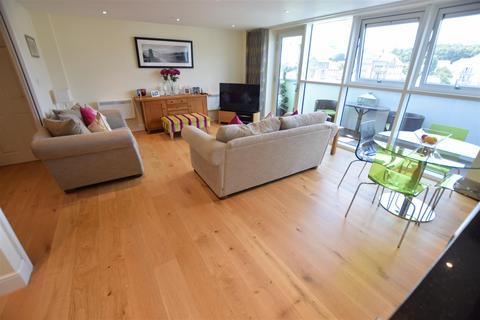 3 bedroom penthouse for sale, Mizzen Court, Portishead