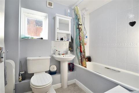 15 Grange Close, Winchester, SO23 9RS