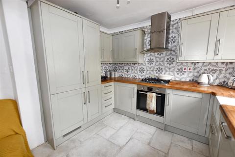 3 bedroom end of terrace house for sale, Trefusis Terrace, Redruth