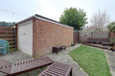 2 bedroom semi-detached house for sale, Chapman Road, Stevenage SG1