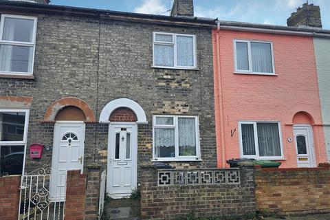 3 bedroom terraced house for sale, Highfield Road, Gorleston