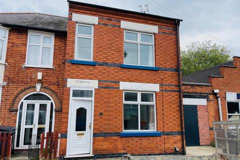 3 bedroom terraced house to rent, Hobson Road, Leicester