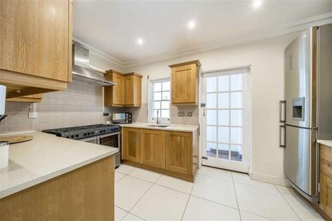 4 bedroom end of terrace house to rent, Junction Place, Paddington, W2