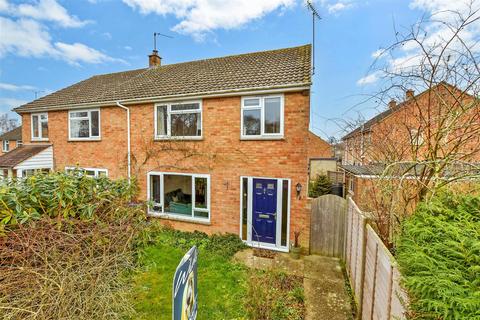 Leslie Crescent, St Michaels, Tenterden, Kent