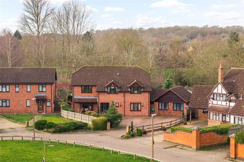 5 bedroom detached house for sale, Barkestone Close, Emerson Valley, Milton Keynes, Buckinghamshire, MK4