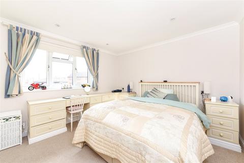 7 Barkestone Close, Emerson Valley, Milton Keynes, MK4 2AT