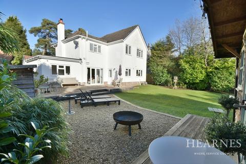 4 bedroom detached house for sale, Moorlands Road, West Moors, Ferndown, BH22