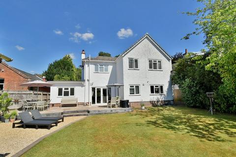 4 bedroom detached house for sale, Moorlands Road, West Moors, Ferndown, BH22
