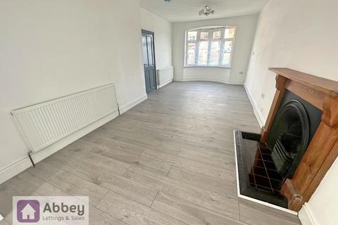 4 bedroom detached house for sale, Avebury Avenue, Leicester