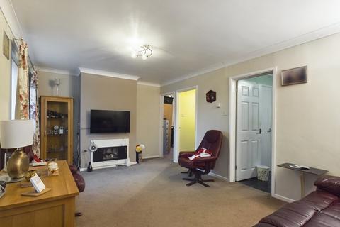 2 bedroom terraced bungalow for sale, Launditch Crescent, Downham Market PE38