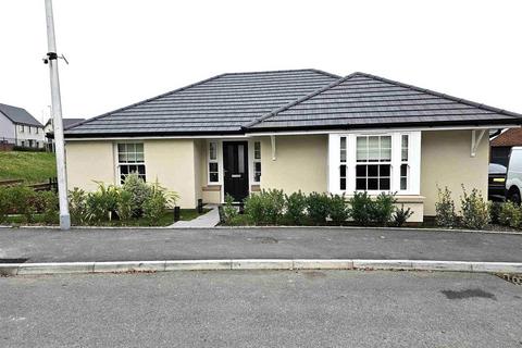 3 bedroom detached bungalow for sale, Cae Canol, Swansea