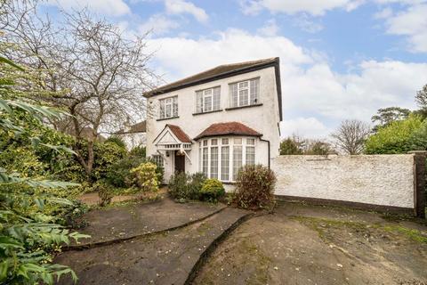 3 bedroom detached house for sale, Windmill Road, London W5