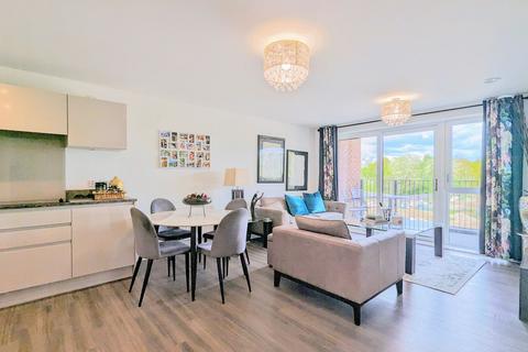 2 bedroom apartment for sale, Park Street, Milton Keynes MK9