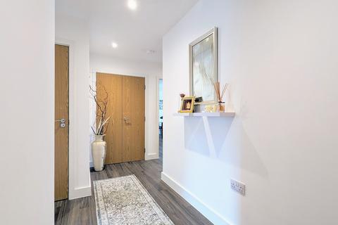 2 bedroom apartment for sale, Park Street, Milton Keynes MK9