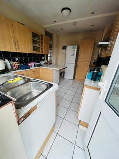 2 bedroom flat for sale, Masons Avenue, Harrow, HA3