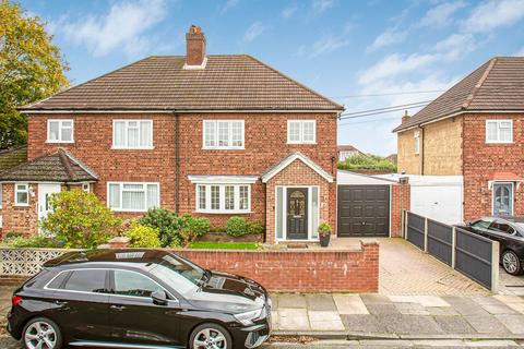 3 bedroom semi-detached house for sale, Pear Tree Road, Ashford, TW15