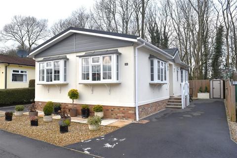 2 bedroom park home for sale, New Park, Harrogate Road, Ripon