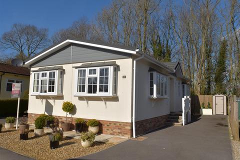 2 bedroom park home for sale, New Park, Harrogate Road, Ripon