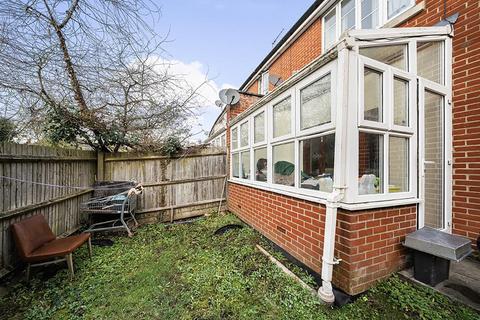 3 bedroom terraced house for sale, Stanmore,  Greater London,  HA7