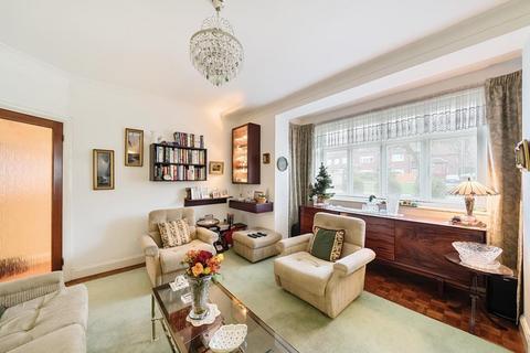 4 bedroom detached house for sale, Stanmore,  Greater London,  HA7