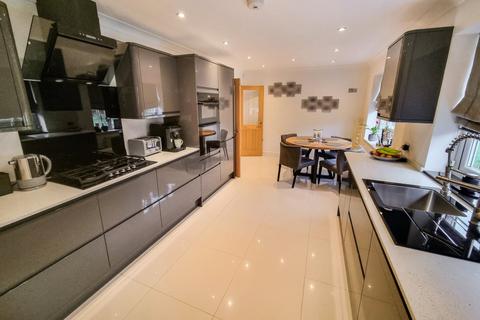 42a Ewins Close, Ash, Aldershot, GU12 6SA