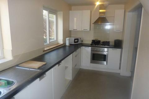 6 bedroom house share to rent, Maynards Road, Town Centre, Hemel Hempstead